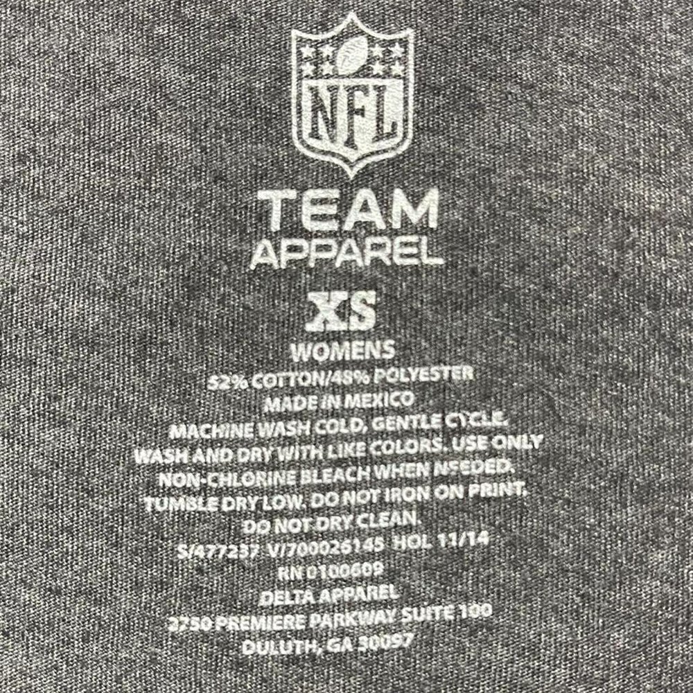 Seattle Seahawks v neck - Picture 4 of 4